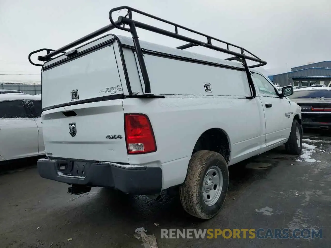 3 Фотография поврежденного автомобиля 3C6JR7DT1LG260552 RAM 1500 2020