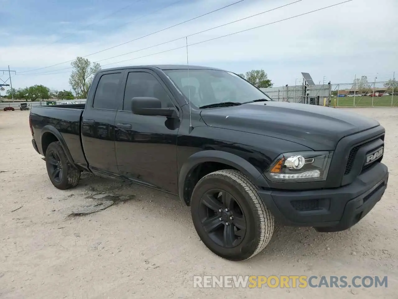4 Photograph of a damaged car 1C6RR6GGXMS558927 RAM 1500 2021