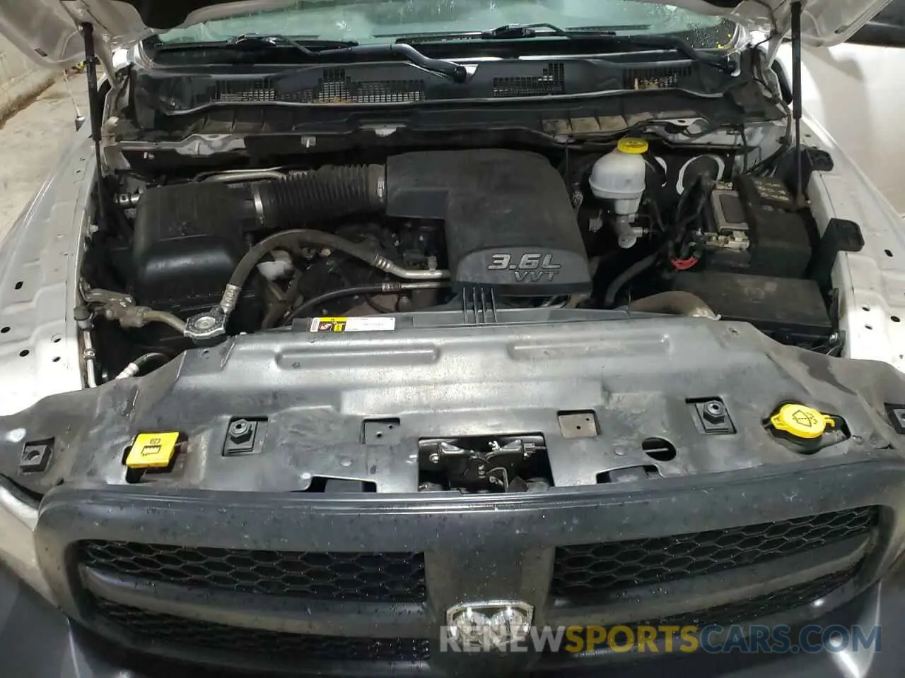11 Фотография поврежденного автомобиля 1C6RR7FG2MS564387 RAM 1500 2021