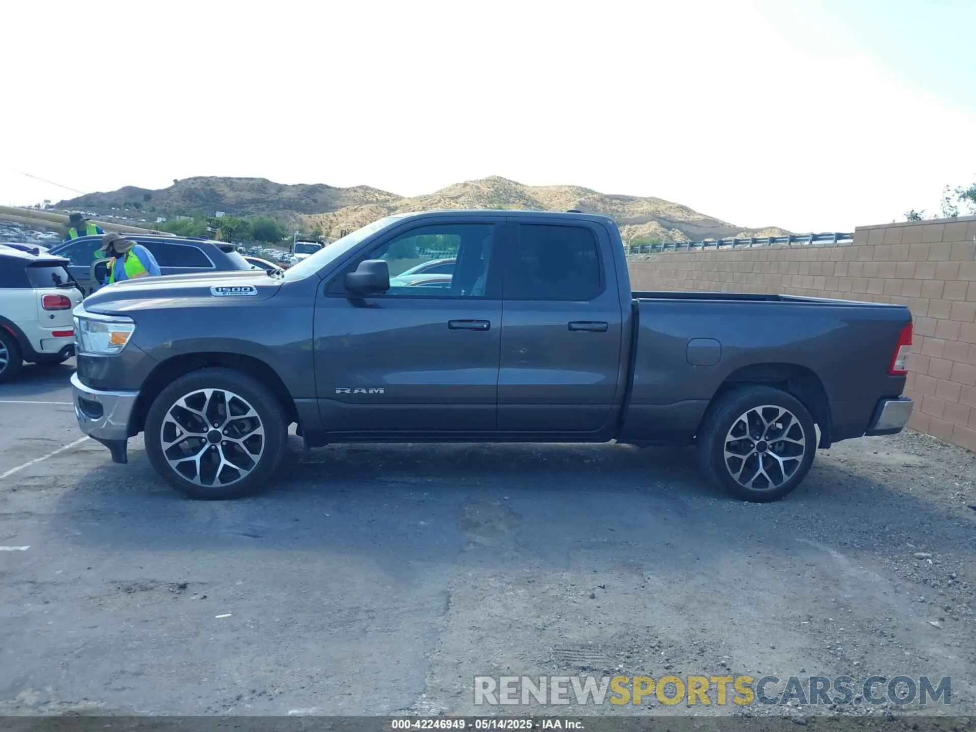 14 Photograph of a damaged car 1C6RREBG3MN743725 RAM 1500 2021