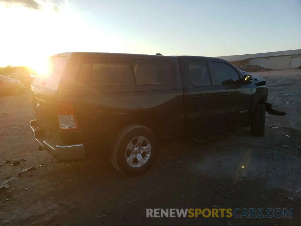 3 Photograph of a damaged car 1C6RREBT2MN802034 RAM 1500 2021