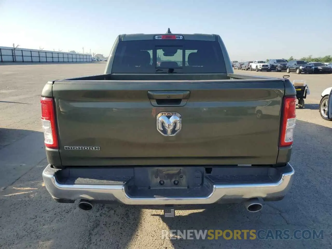 6 Photograph of a damaged car 1C6RREFM8MN630286 RAM 1500 2021