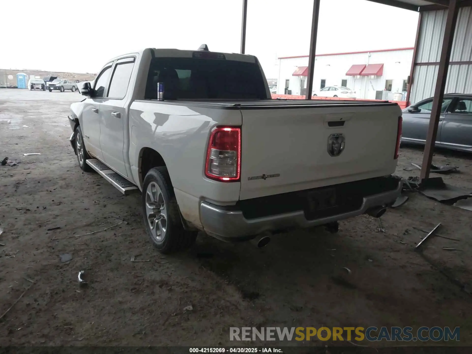3 Photograph of a damaged car 1C6RREFT1MN646966 RAM 1500 2021