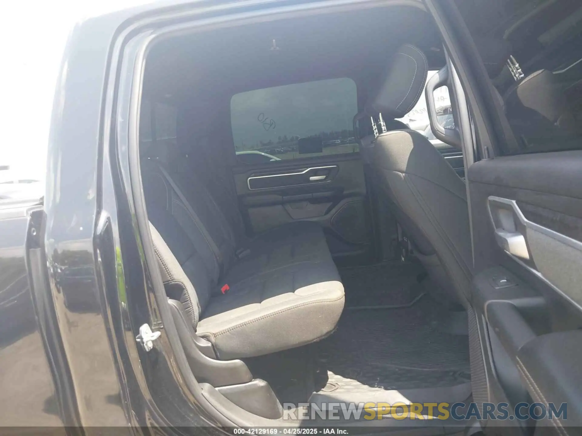 8 Photograph of a damaged car 1C6RREFT3MN647245 RAM 1500 2021