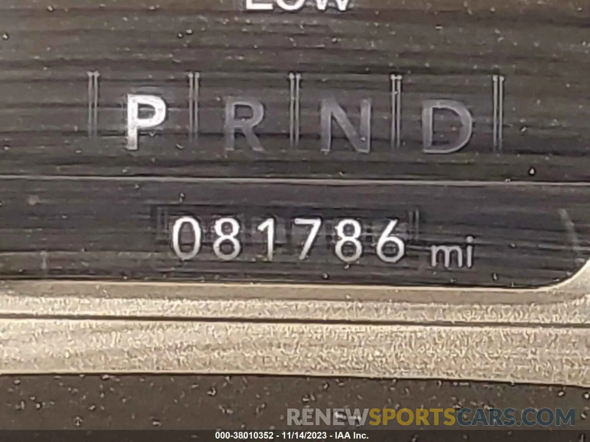 15 Photograph of a damaged car 1C6RREFT9MN574110 RAM 1500 2021