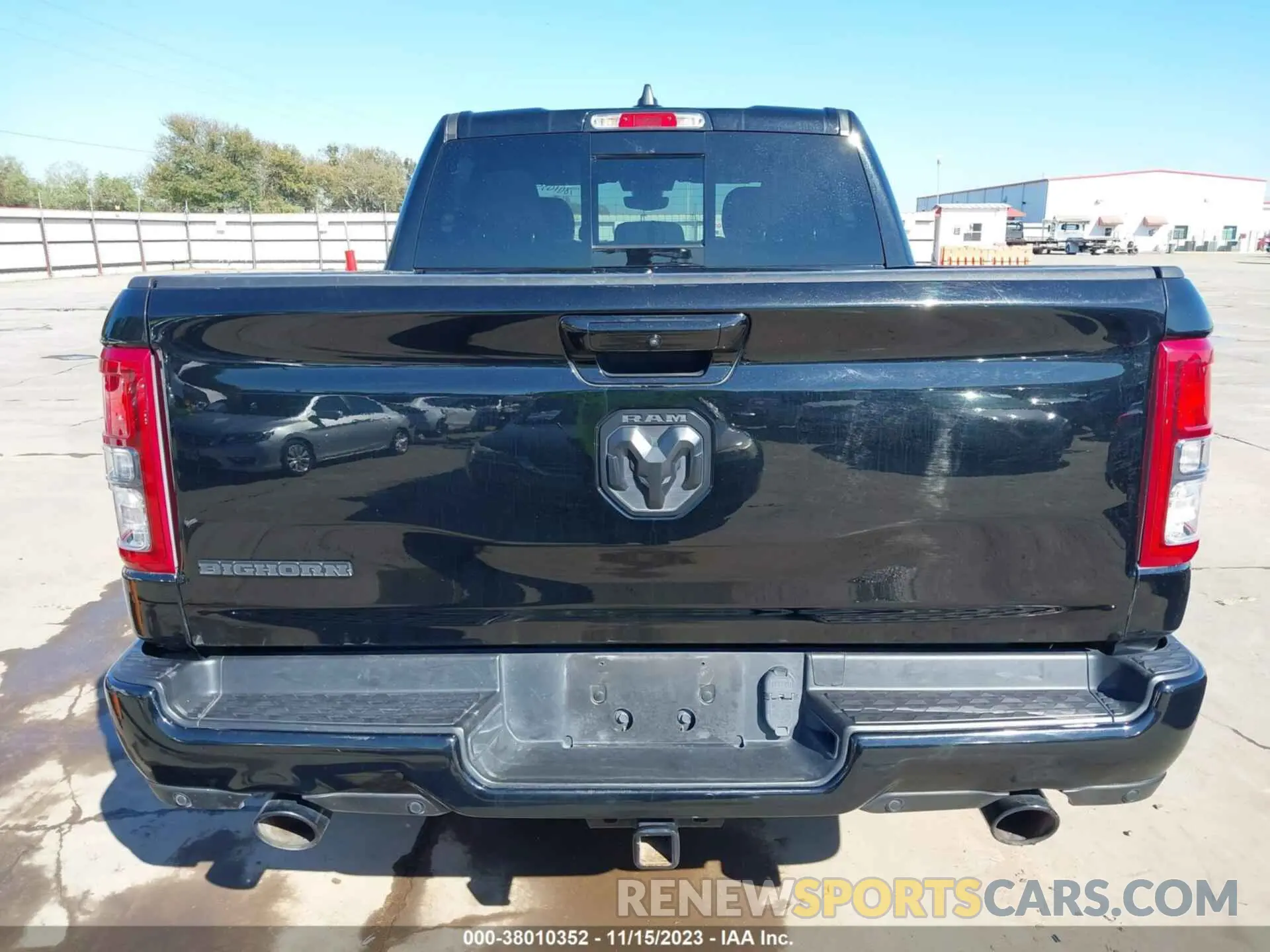 16 Photograph of a damaged car 1C6RREFT9MN574110 RAM 1500 2021