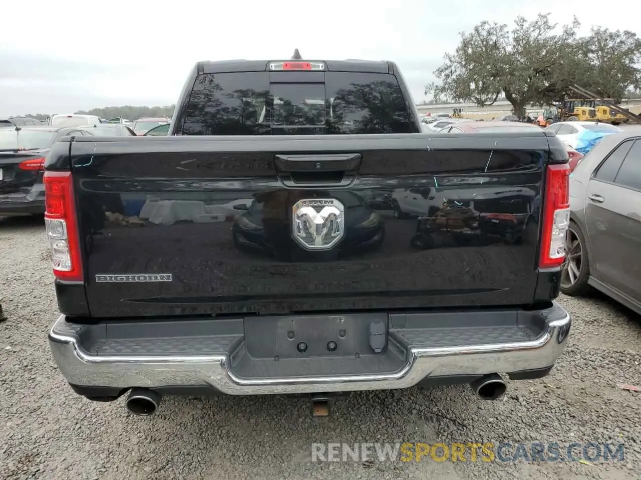 6 Photograph of a damaged car 1C6RREFT9MN574642 RAM 1500 2021