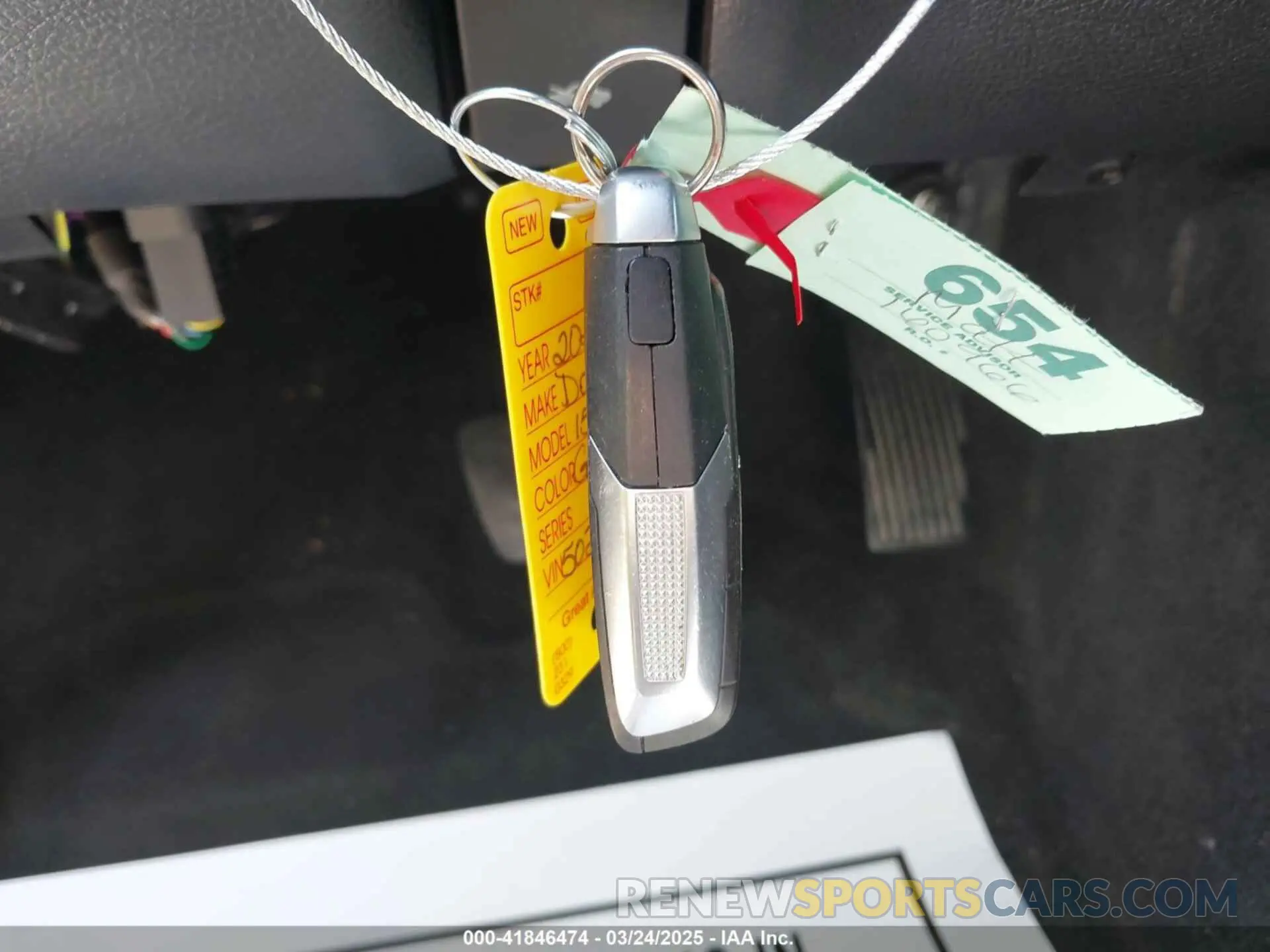 11 Фотография поврежденного автомобиля 1C6RREJT0MN502073 RAM 1500 2021