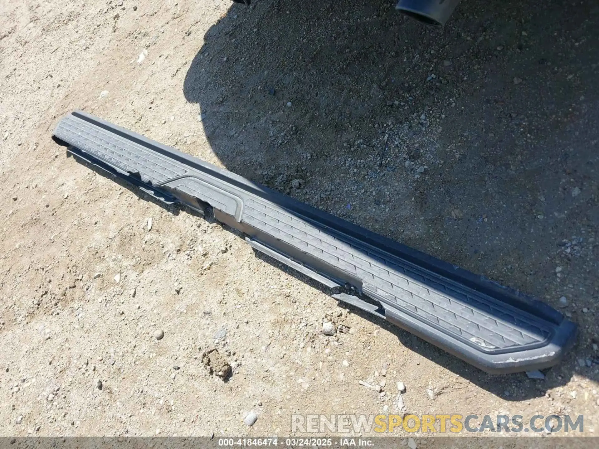 12 Фотография поврежденного автомобиля 1C6RREJT0MN502073 RAM 1500 2021
