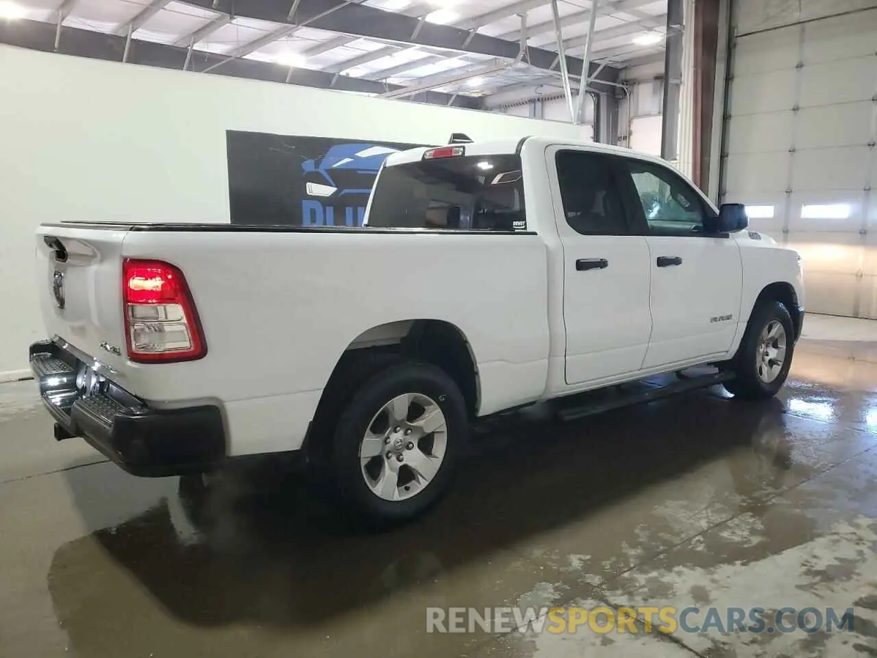 3 Фотография поврежденного автомобиля 1C6RRFCG3MN738657 RAM 1500 2021