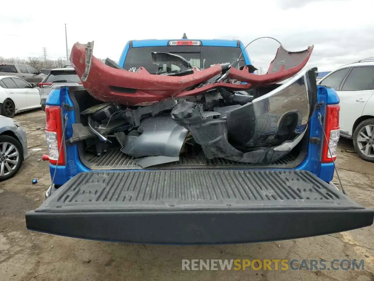 6 Photograph of a damaged car 1C6RRFFG3MN645360 RAM 1500 2021