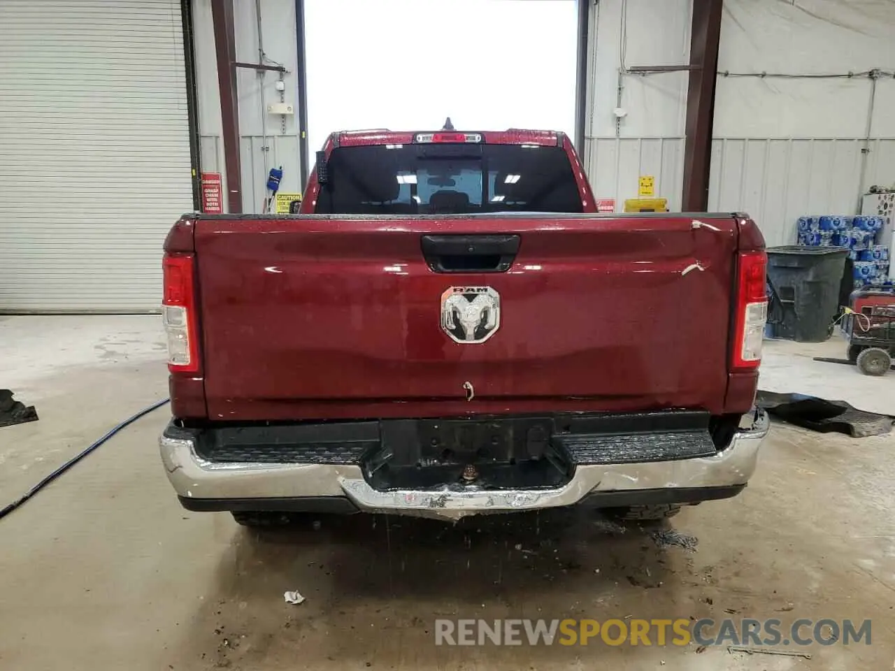 6 Photograph of a damaged car 1C6SRECG8MN543147 RAM 1500 2021