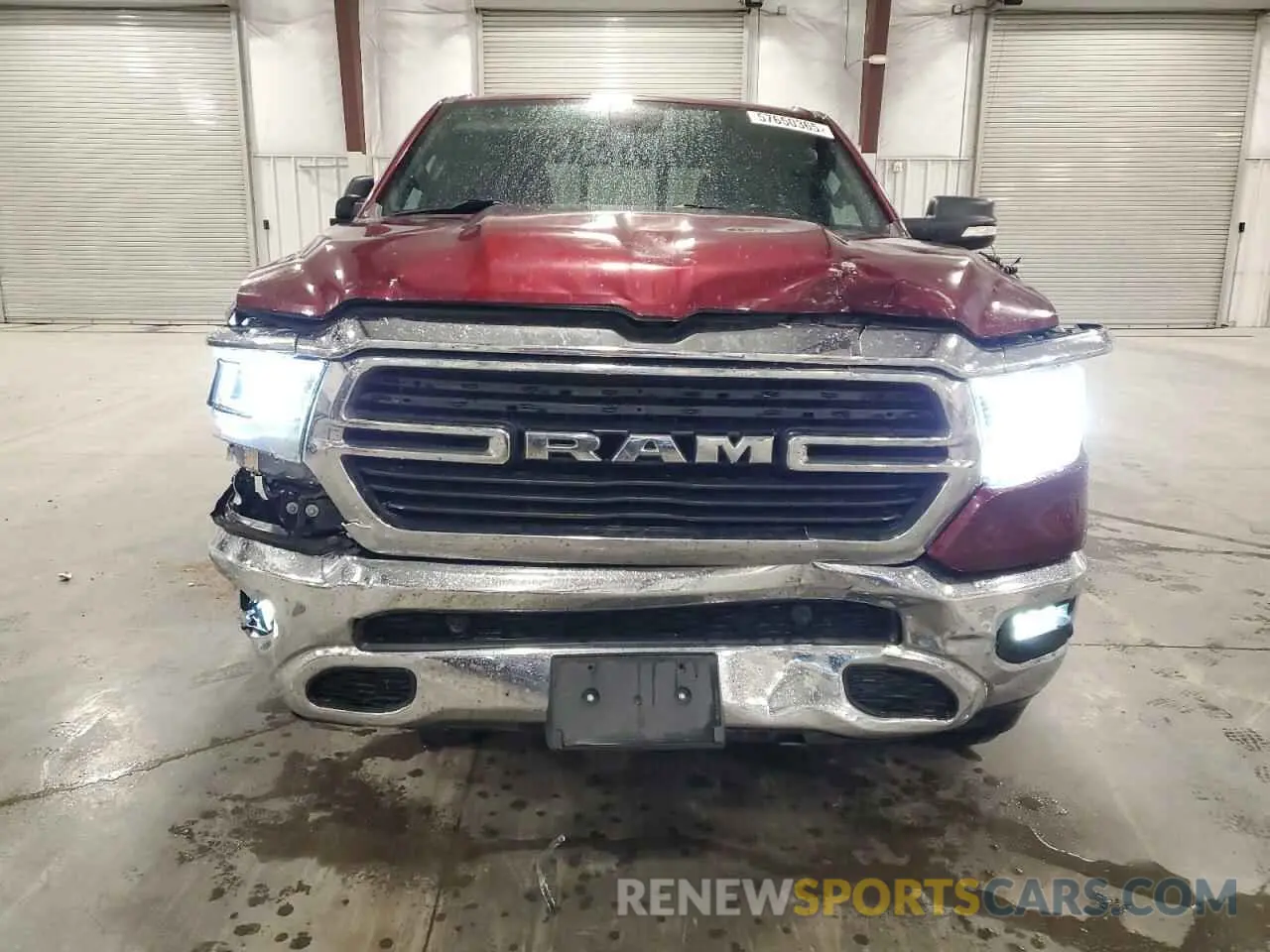 5 Photograph of a damaged car 1C6SRFBT2MN617506 RAM 1500 2021