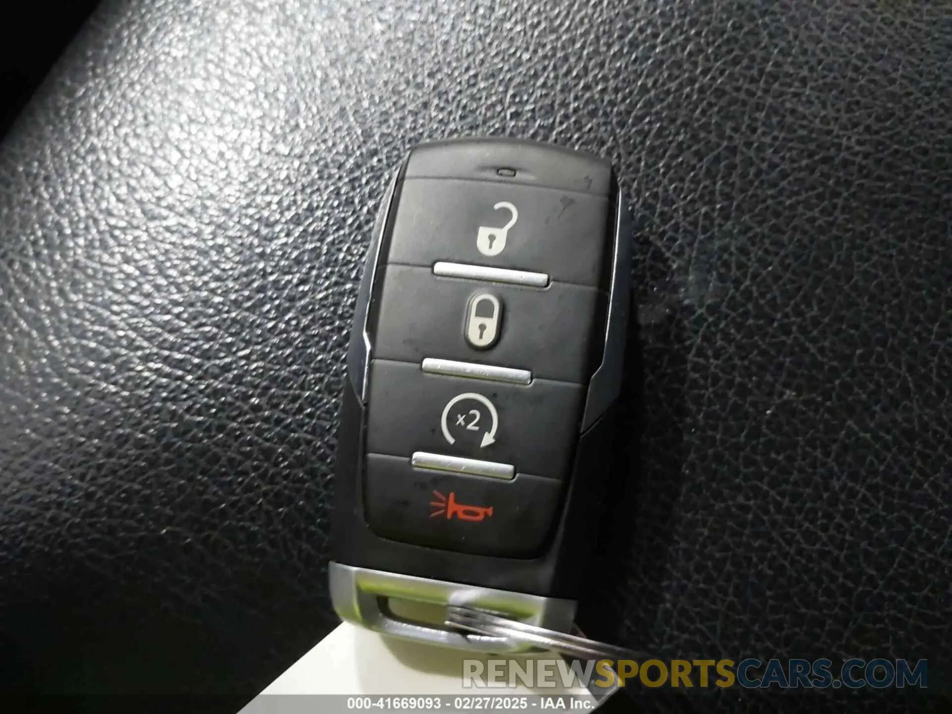 11 Фотография поврежденного автомобиля 1C6SRFBT8MN696504 RAM 1500 2021