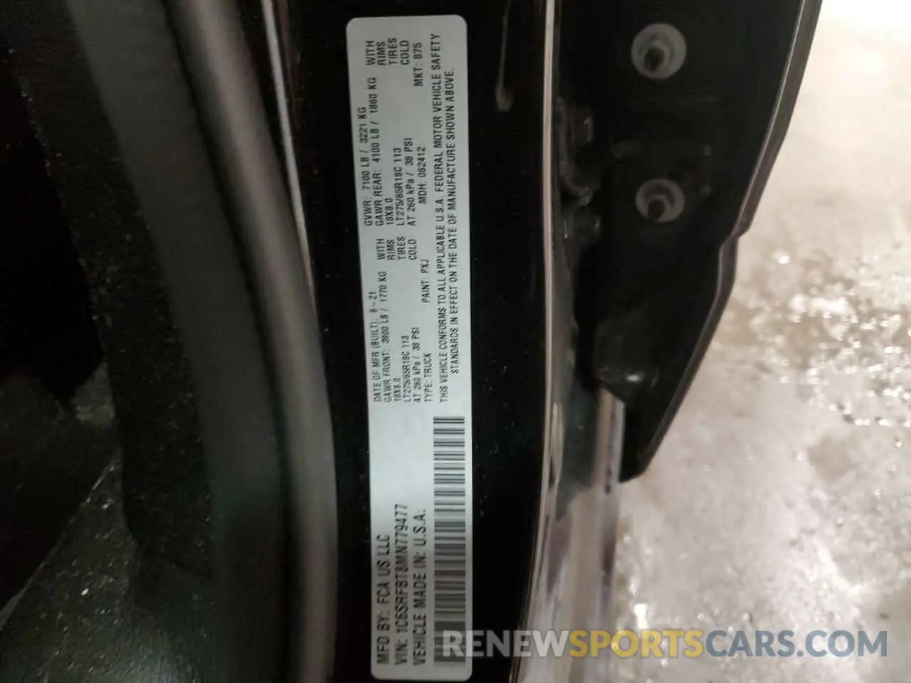 12 Photograph of a damaged car 1C6SRFBT8MN779477 RAM 1500 2021