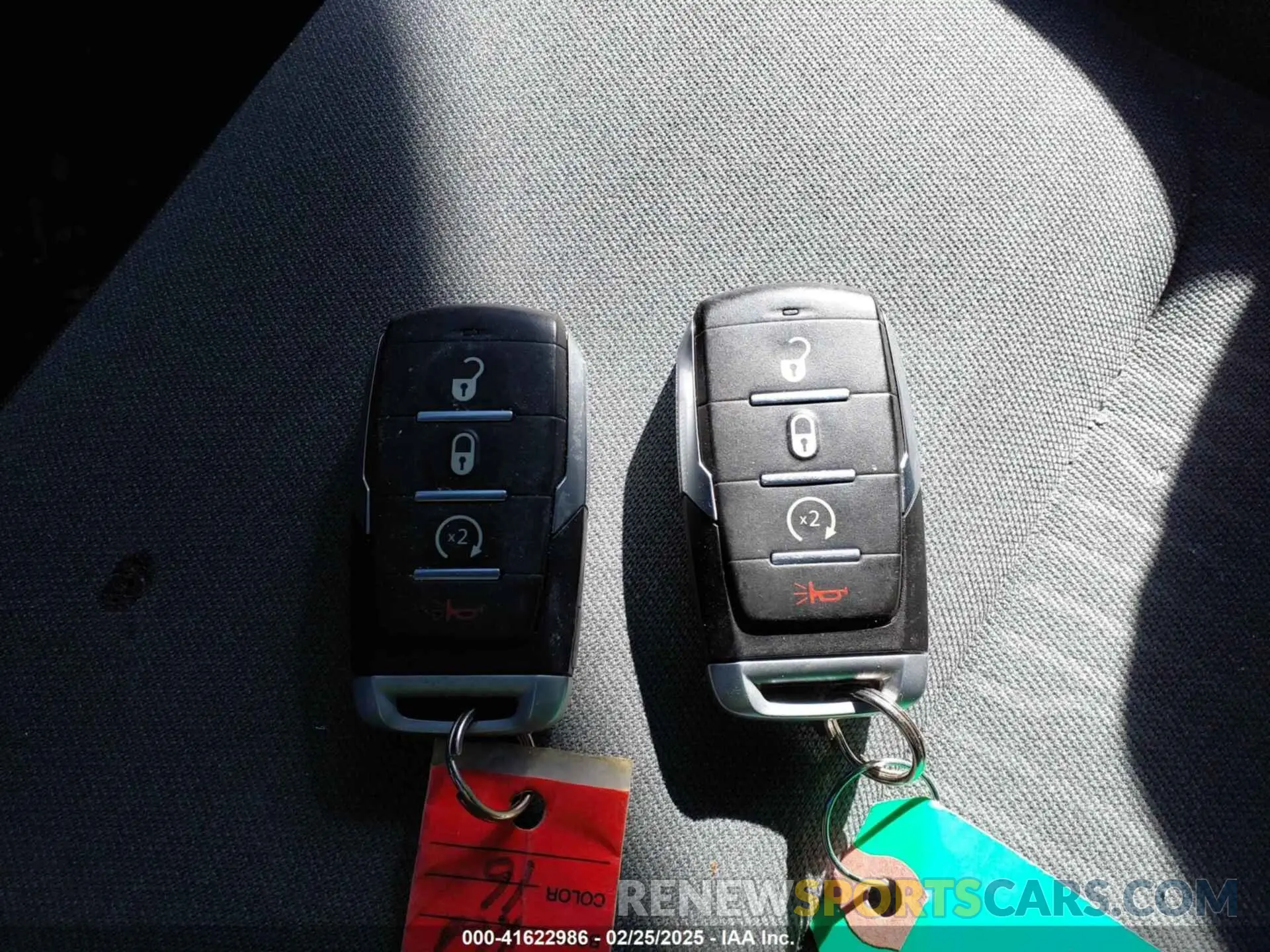 11 Фотография поврежденного автомобиля 1C6SRFFT1MN634937 RAM 1500 2021