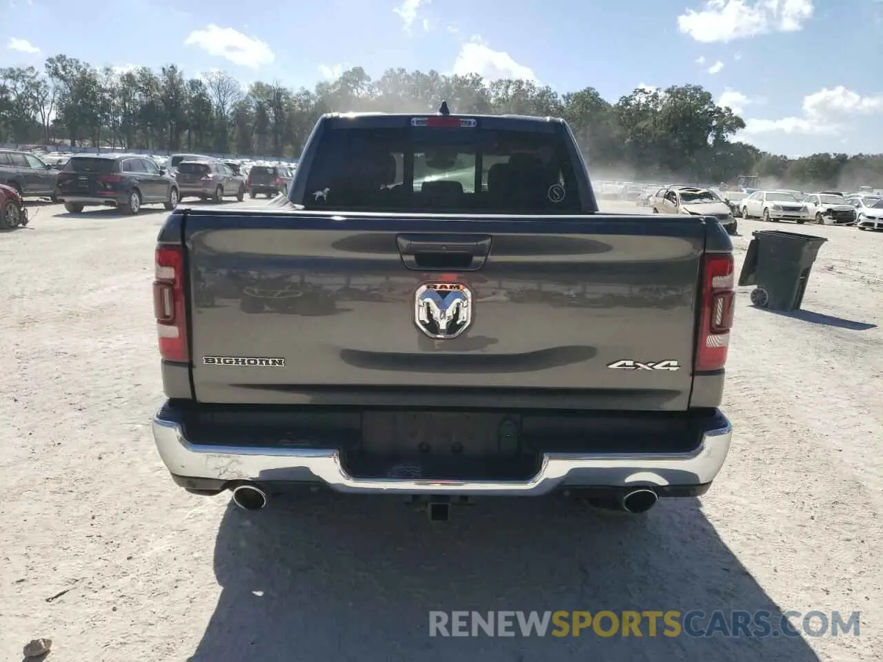 6 Photograph of a damaged car 1C6SRFFT5MN569414 RAM 1500 2021