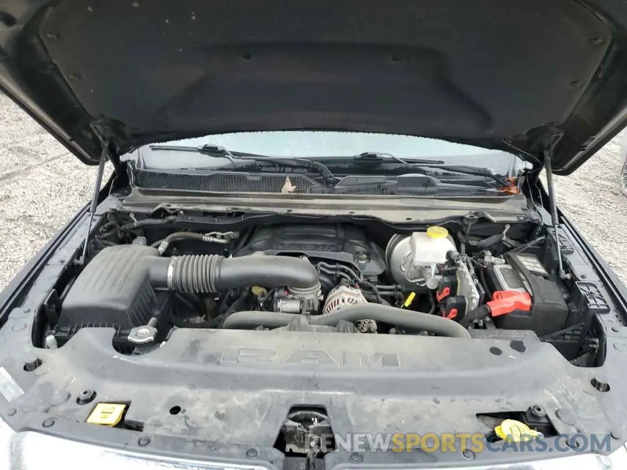 11 Photograph of a damaged car 1C6SRFFT7MN569298 RAM 1500 2021