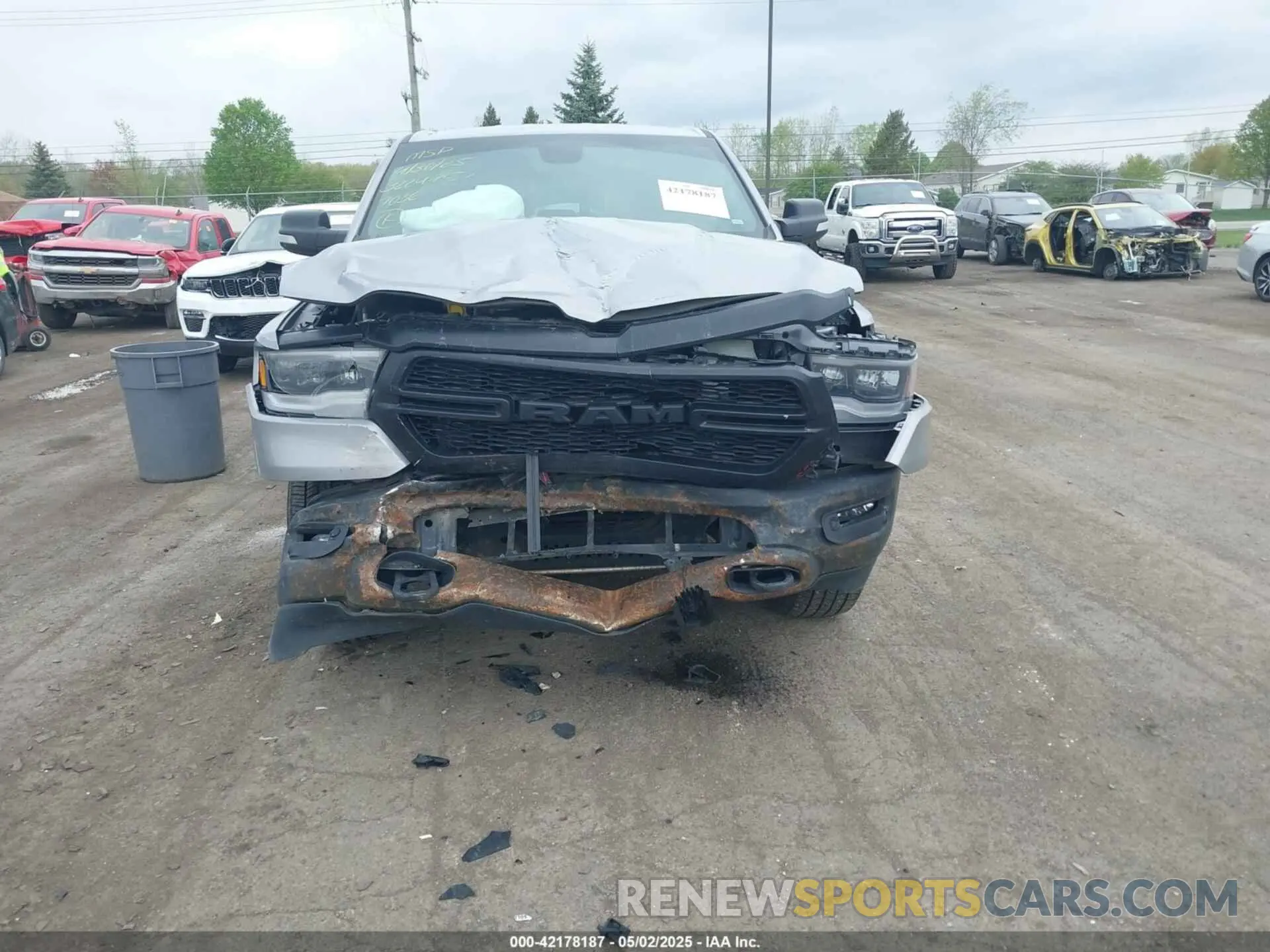 6 Photograph of a damaged car 1C6SRFFT7MN597036 RAM 1500 2021