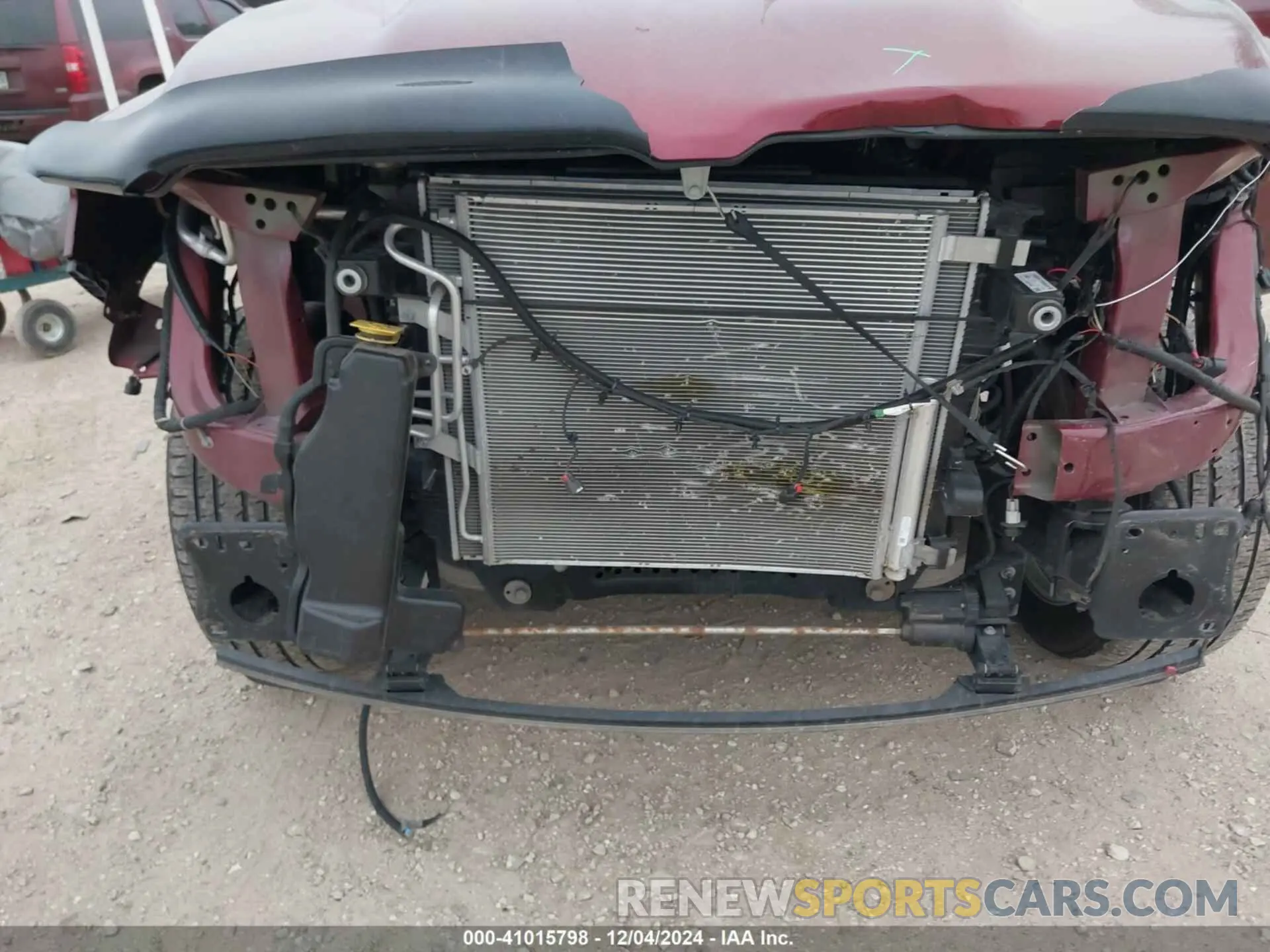 6 Photograph of a damaged car 1C6SRFFT9MN798520 RAM 1500 2021
