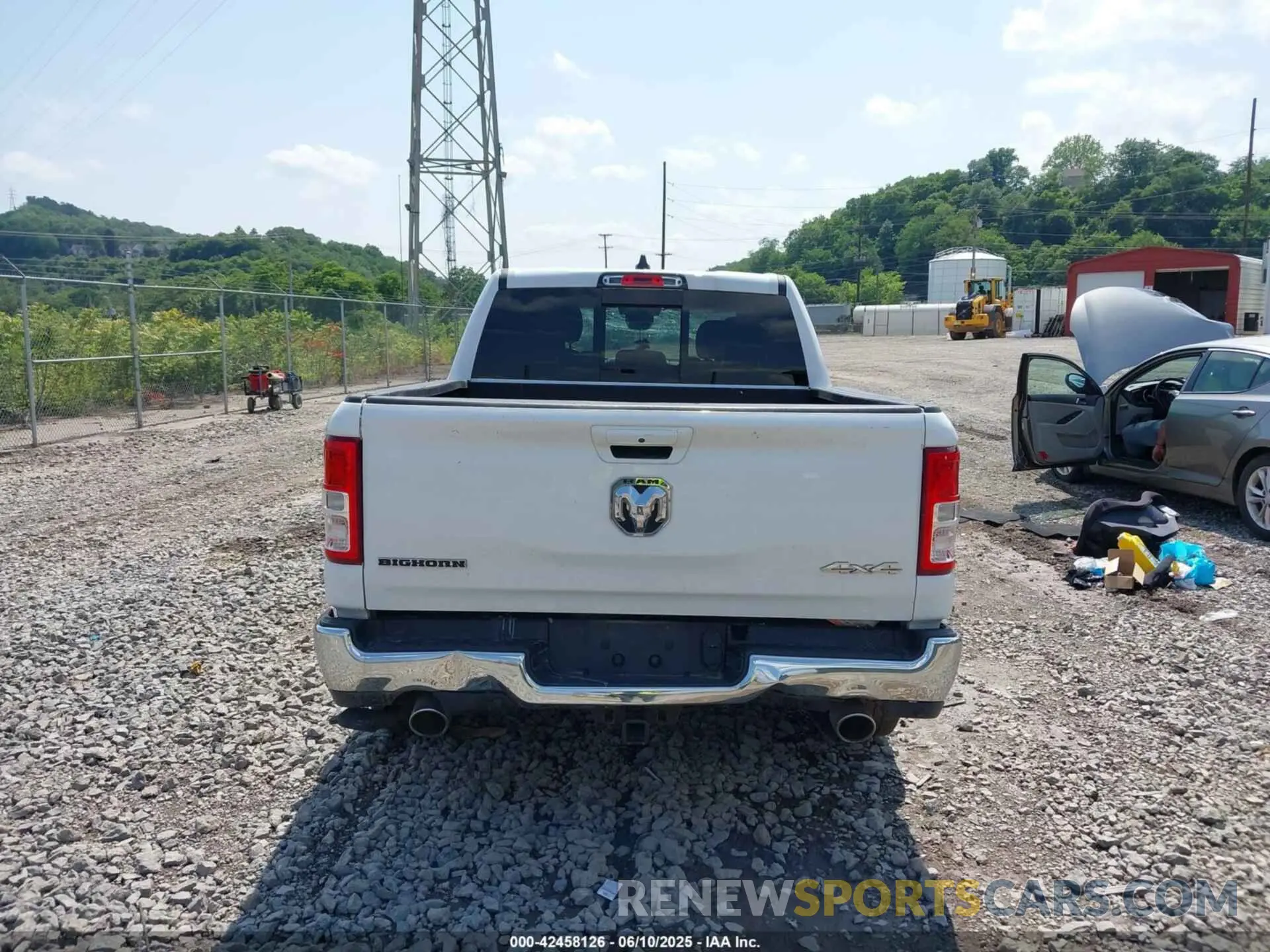 15 Photograph of a damaged car 1C6SRFFTXMN728301 RAM 1500 2021