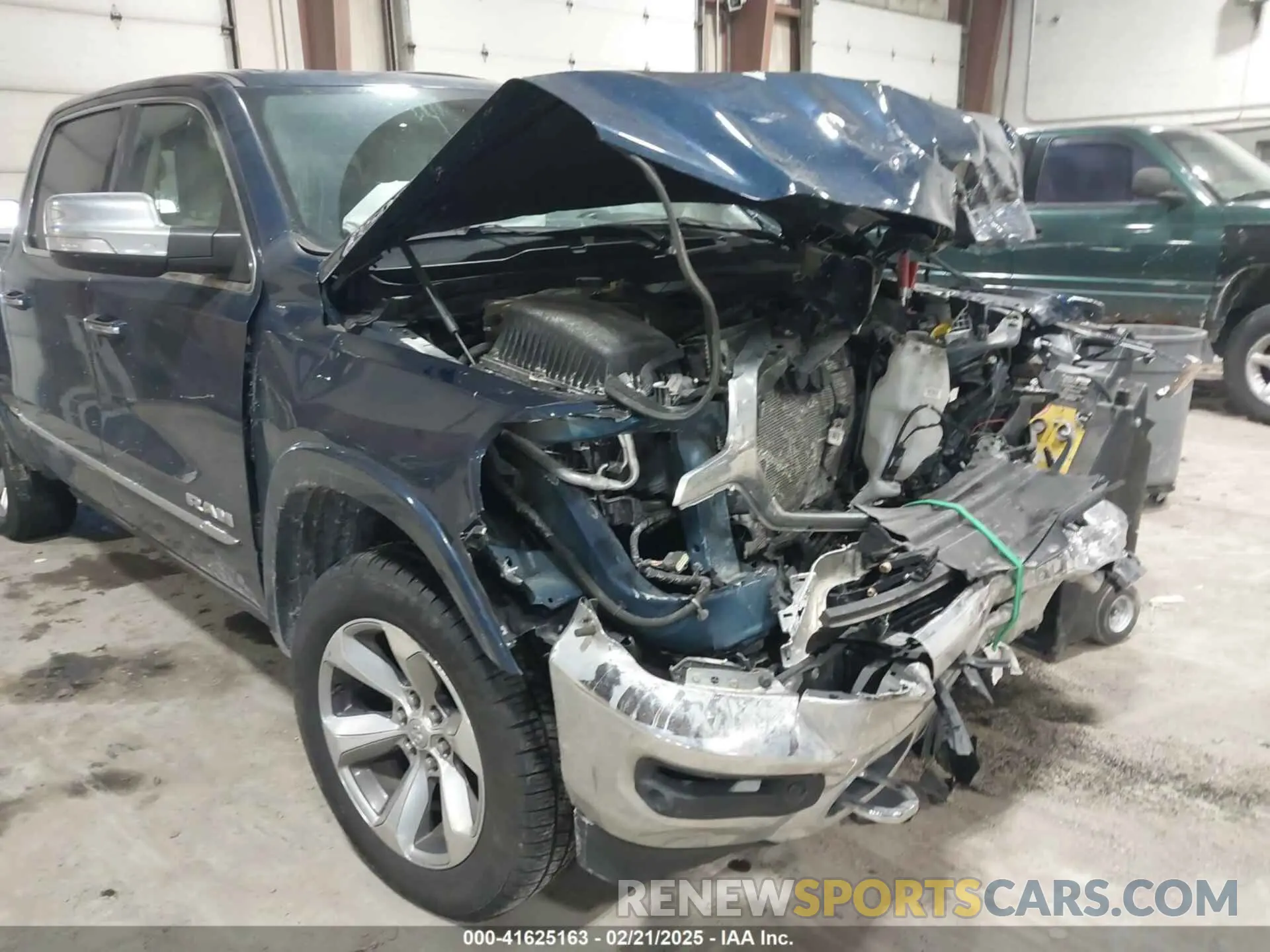 18 Photograph of a damaged car 1C6SRFHM5MN501037 RAM 1500 2021