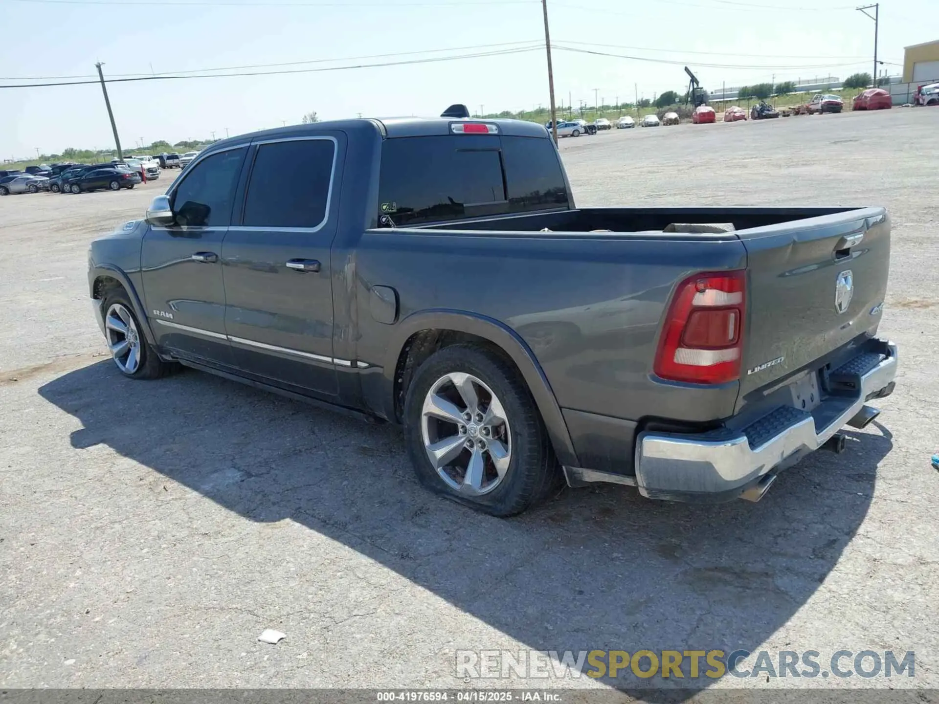 3 Фотография поврежденного автомобиля 1C6SRFHT8MN640179 RAM 1500 2021