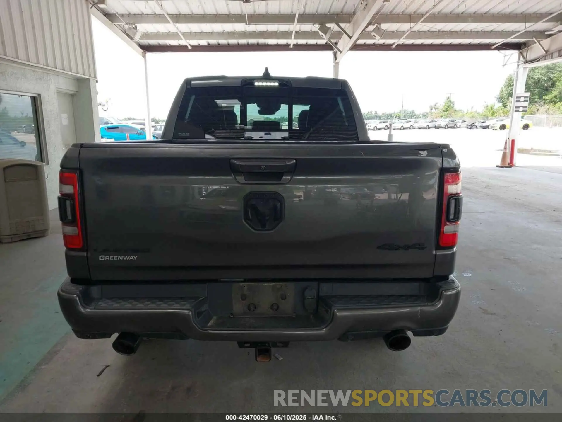 16 Photograph of a damaged car 1C6SRFHTXMN536566 RAM 1500 2021