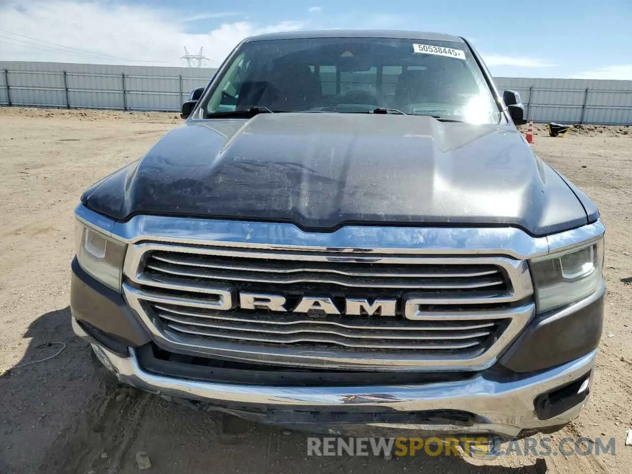 5 Photograph of a damaged car 1C6SRFJM0MN836037 RAM 1500 2021