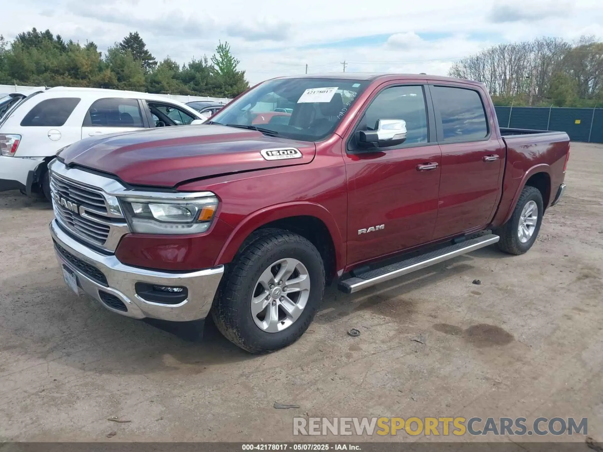 2 Photograph of a damaged car 1C6SRFJT4MN557942 RAM 1500 2021