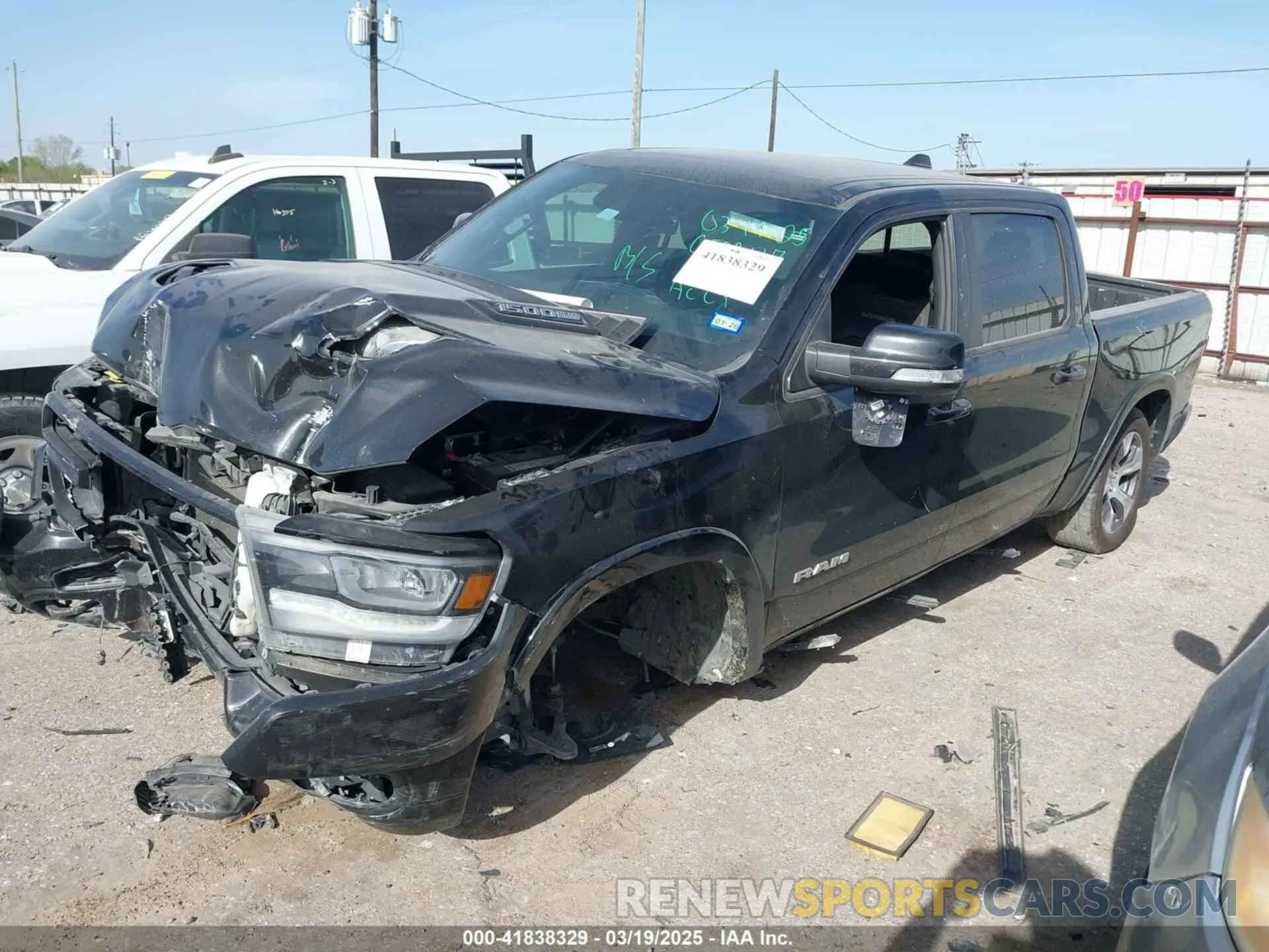 2 Фотография поврежденного автомобиля 1C6SRFJT4MN799792 RAM 1500 2021