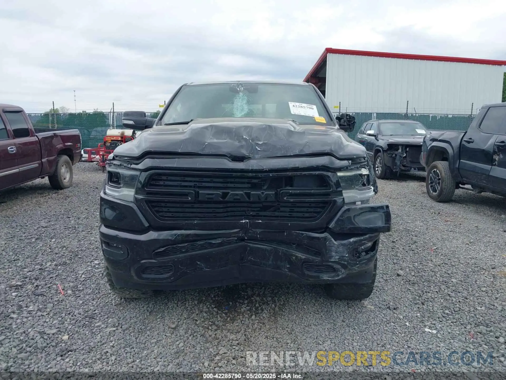 13 Photograph of a damaged car 1C6SRFJT5MN732344 RAM 1500 2021