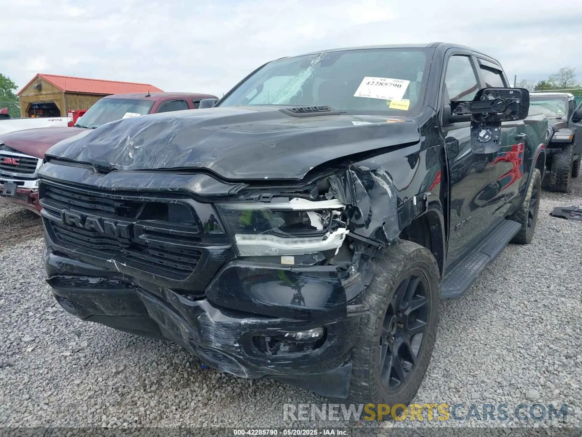 6 Photograph of a damaged car 1C6SRFJT5MN732344 RAM 1500 2021