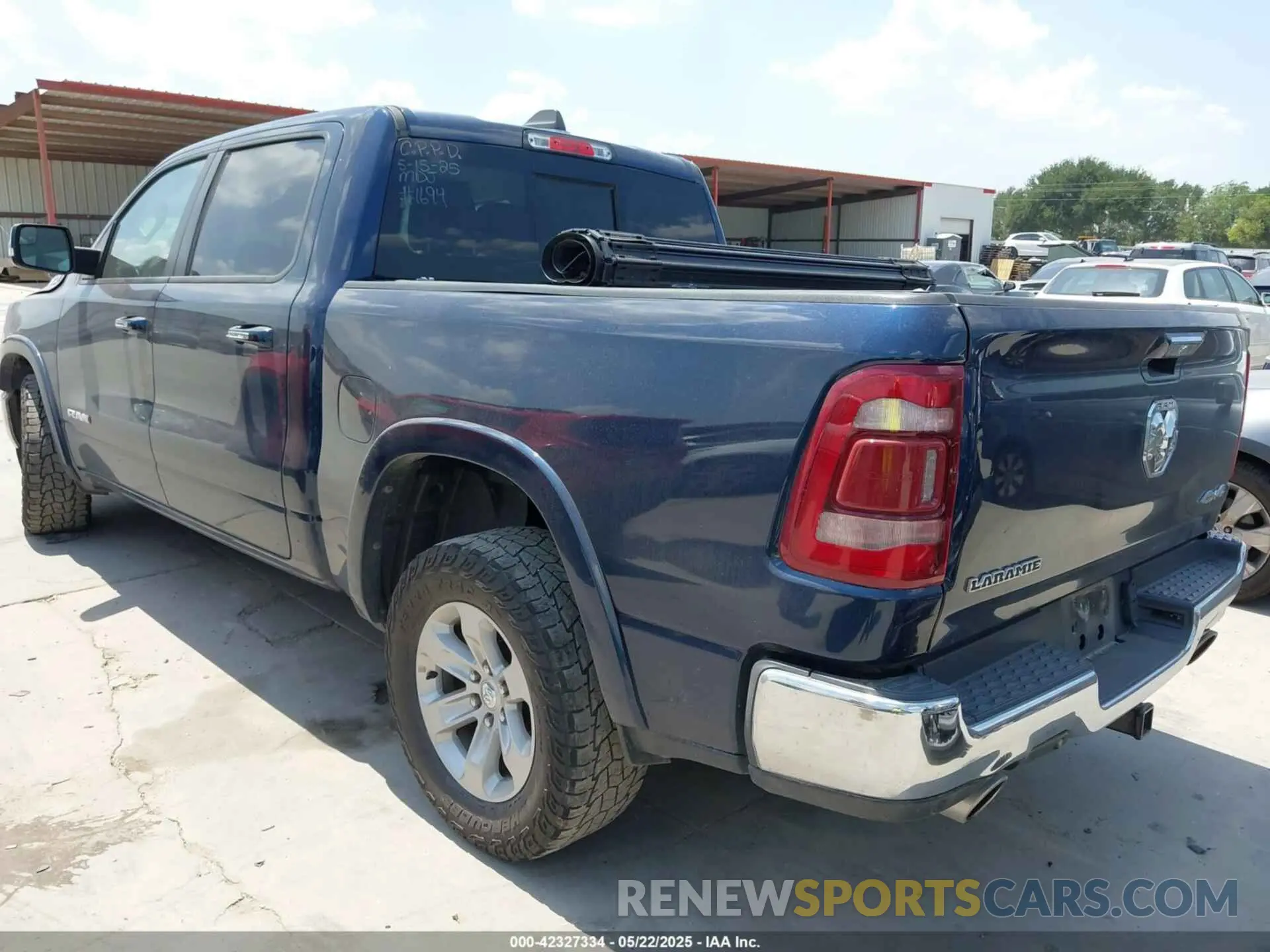 3 Photograph of a damaged car 1C6SRFJT6MN821694 RAM 1500 2021