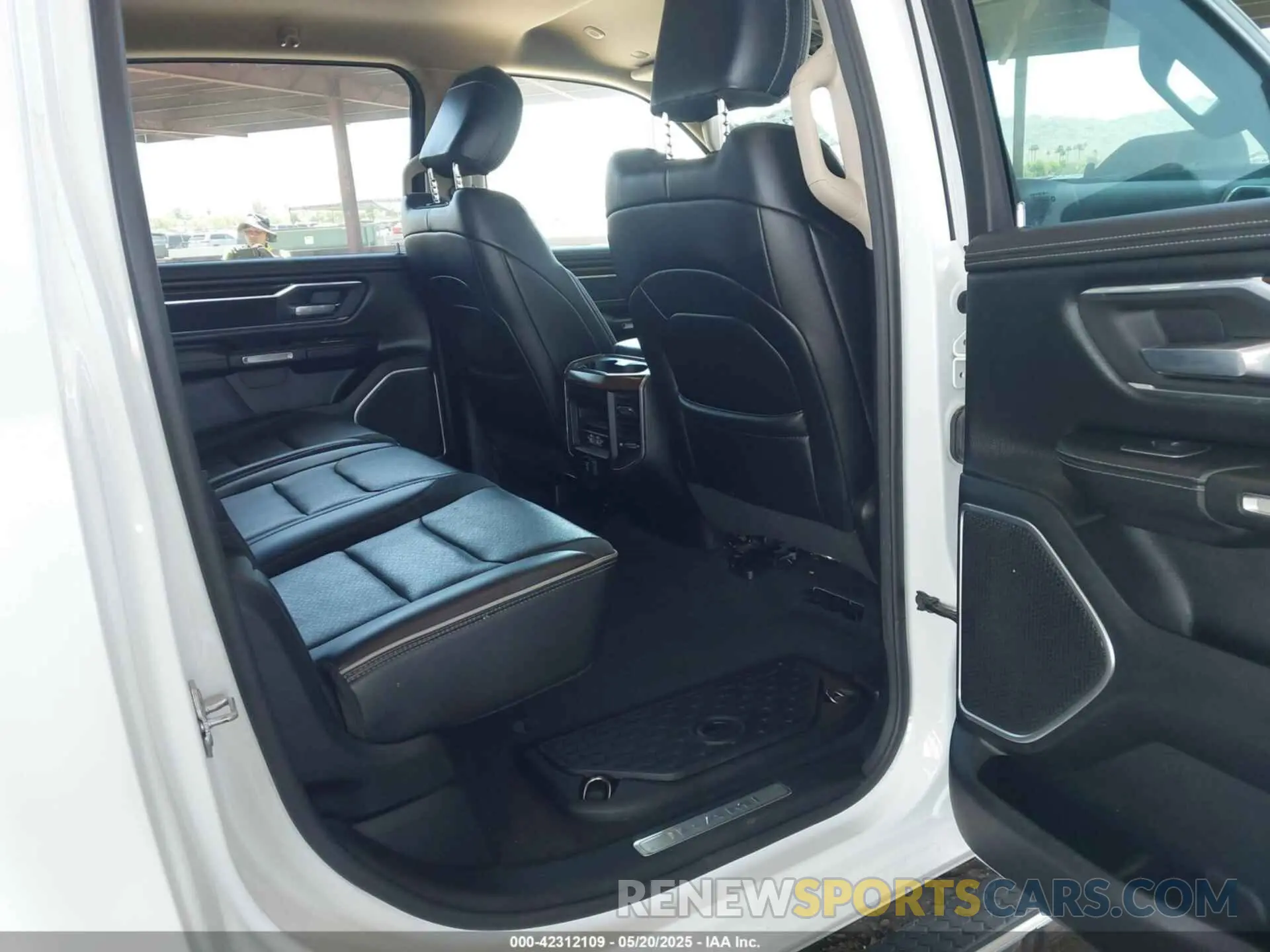 8 Фотография поврежденного автомобиля 1C6SRFJT8MN524720 RAM 1500 2021