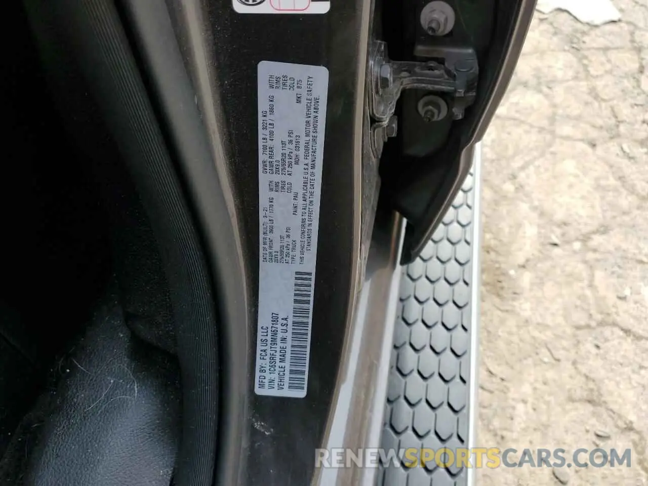 12 Photograph of a damaged car 1C6SRFJT9MN671807 RAM 1500 2021