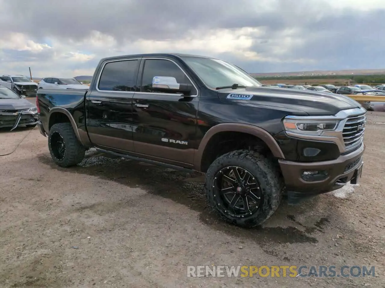 4 Photograph of a damaged car 1C6SRFKT8MN504868 RAM 1500 2021