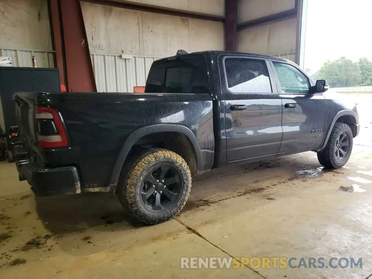 3 Photograph of a damaged car 1C6SRFLM0MN746027 RAM 1500 2021