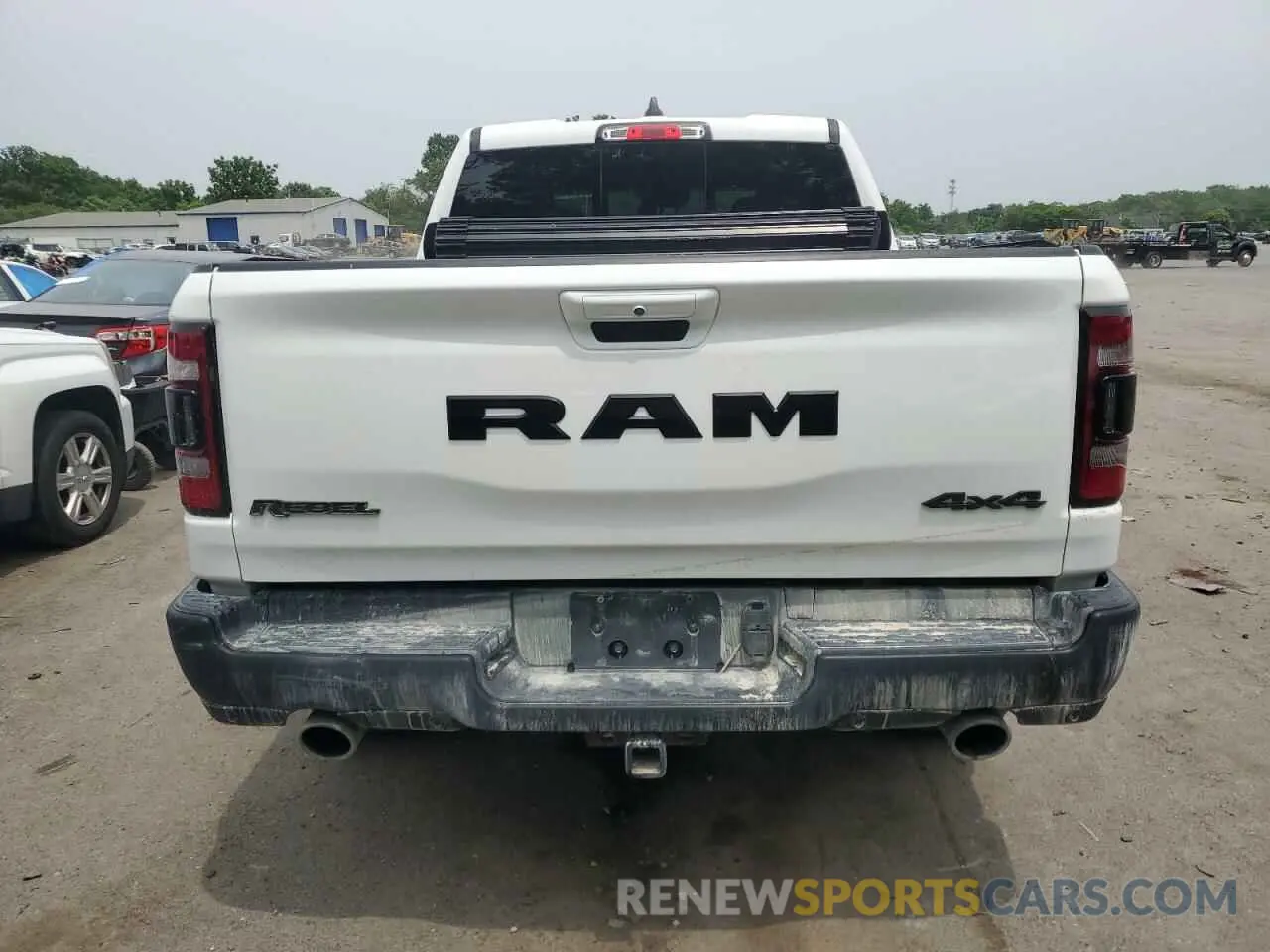 6 Photograph of a damaged car 1C6SRFLT5MN777040 RAM 1500 2021