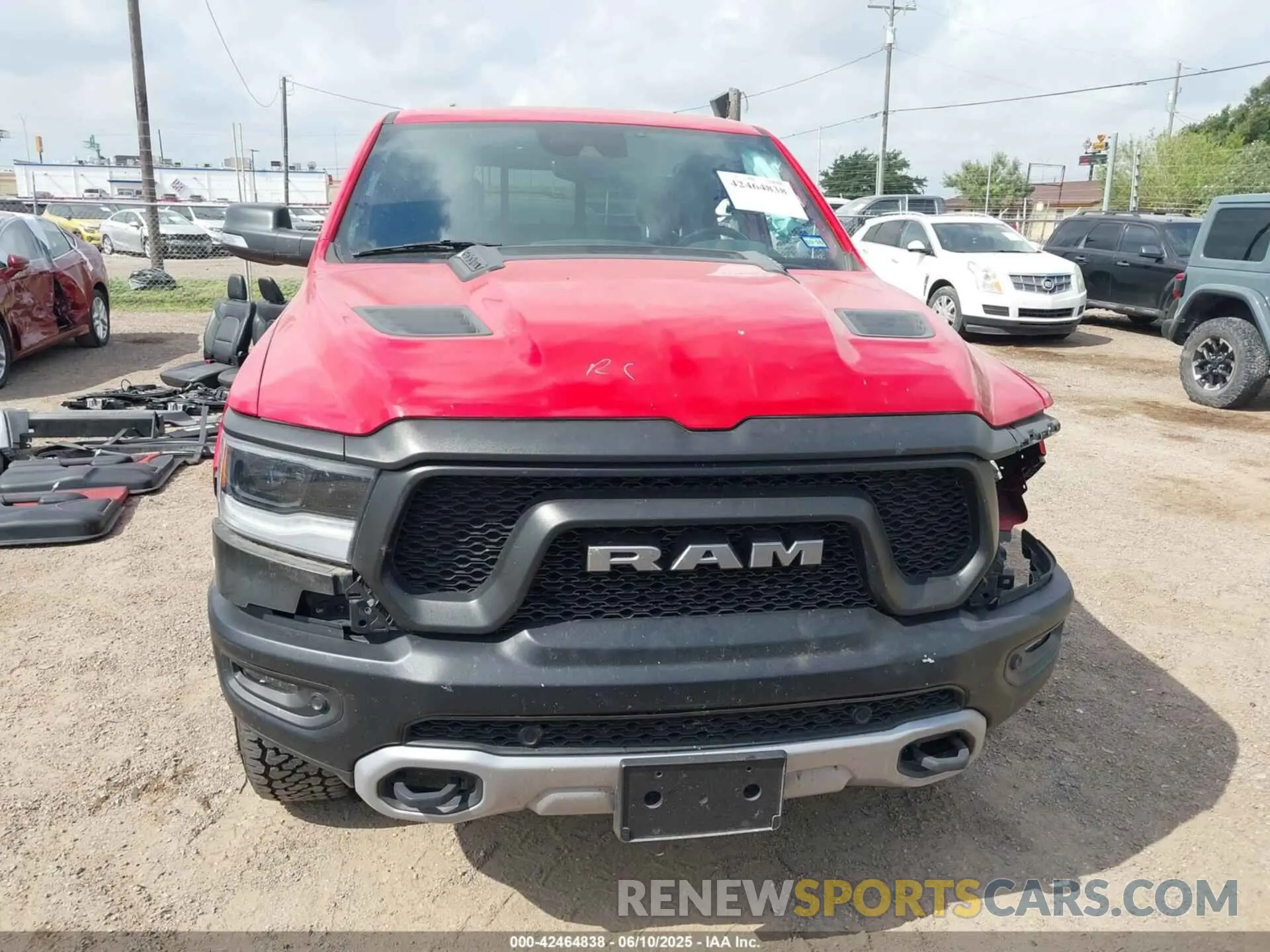6 Photograph of a damaged car 1C6SRFLT8MN595963 RAM 1500 2021