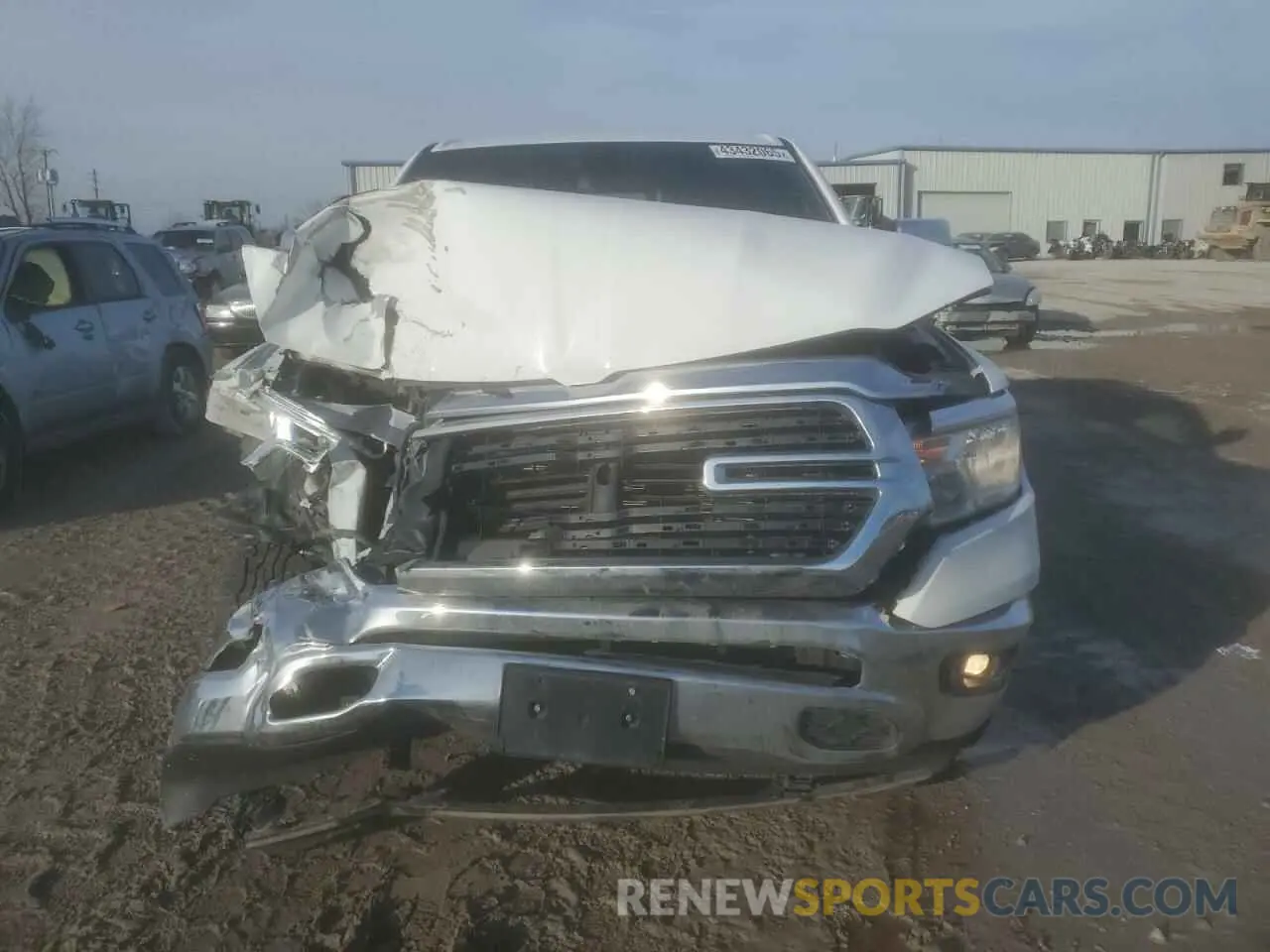 5 Photograph of a damaged car 1C6SRFMT3MN546006 RAM 1500 2021