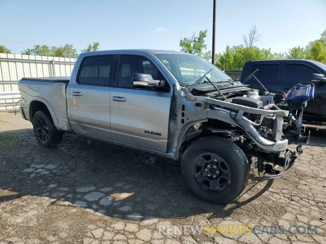 4 Фотография поврежденного автомобиля 1C6SRFRT5MN740318 RAM 1500 2021