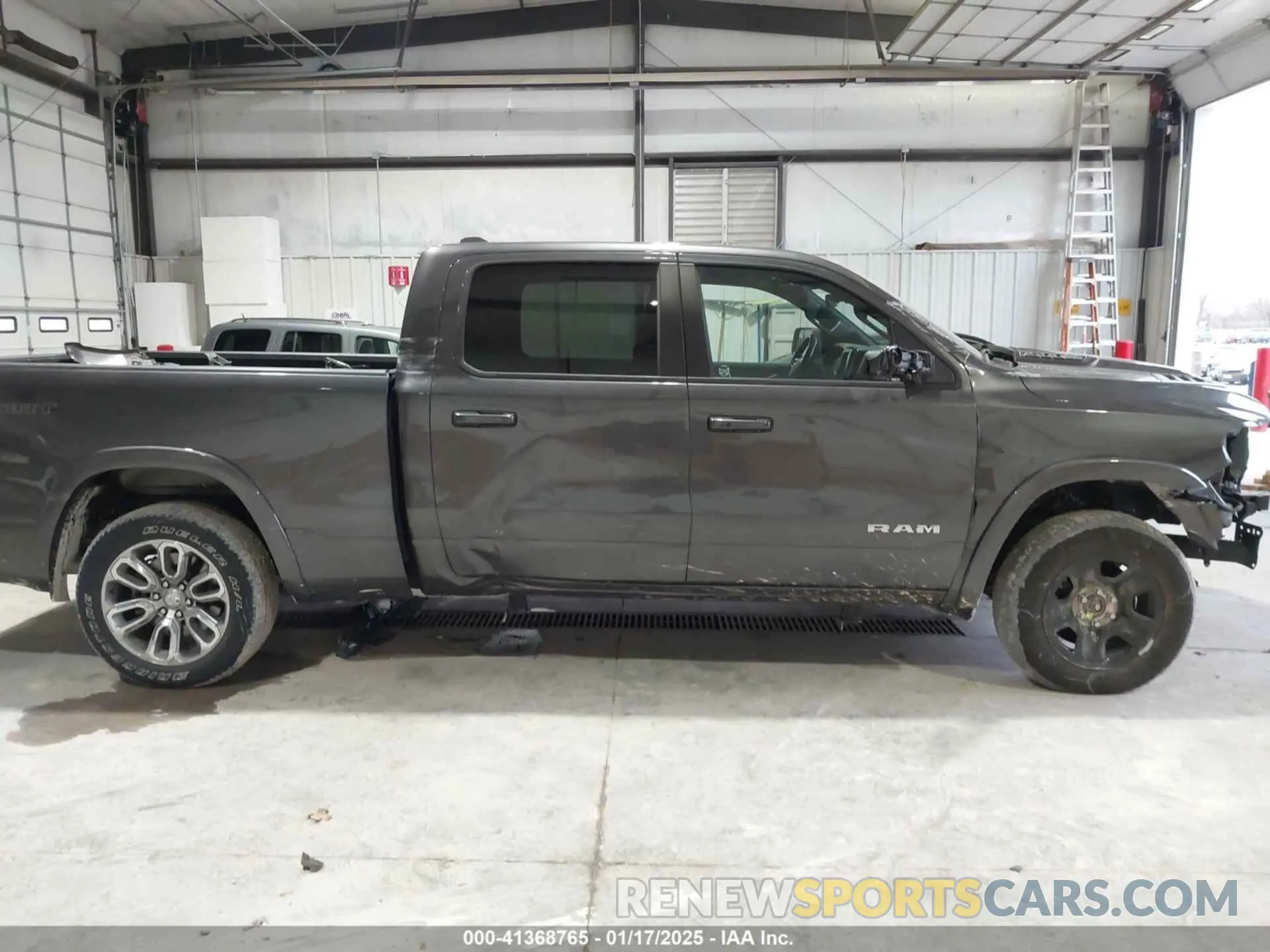 13 Фотография поврежденного автомобиля 1C6SRFRT7MN752356 RAM 1500 2021