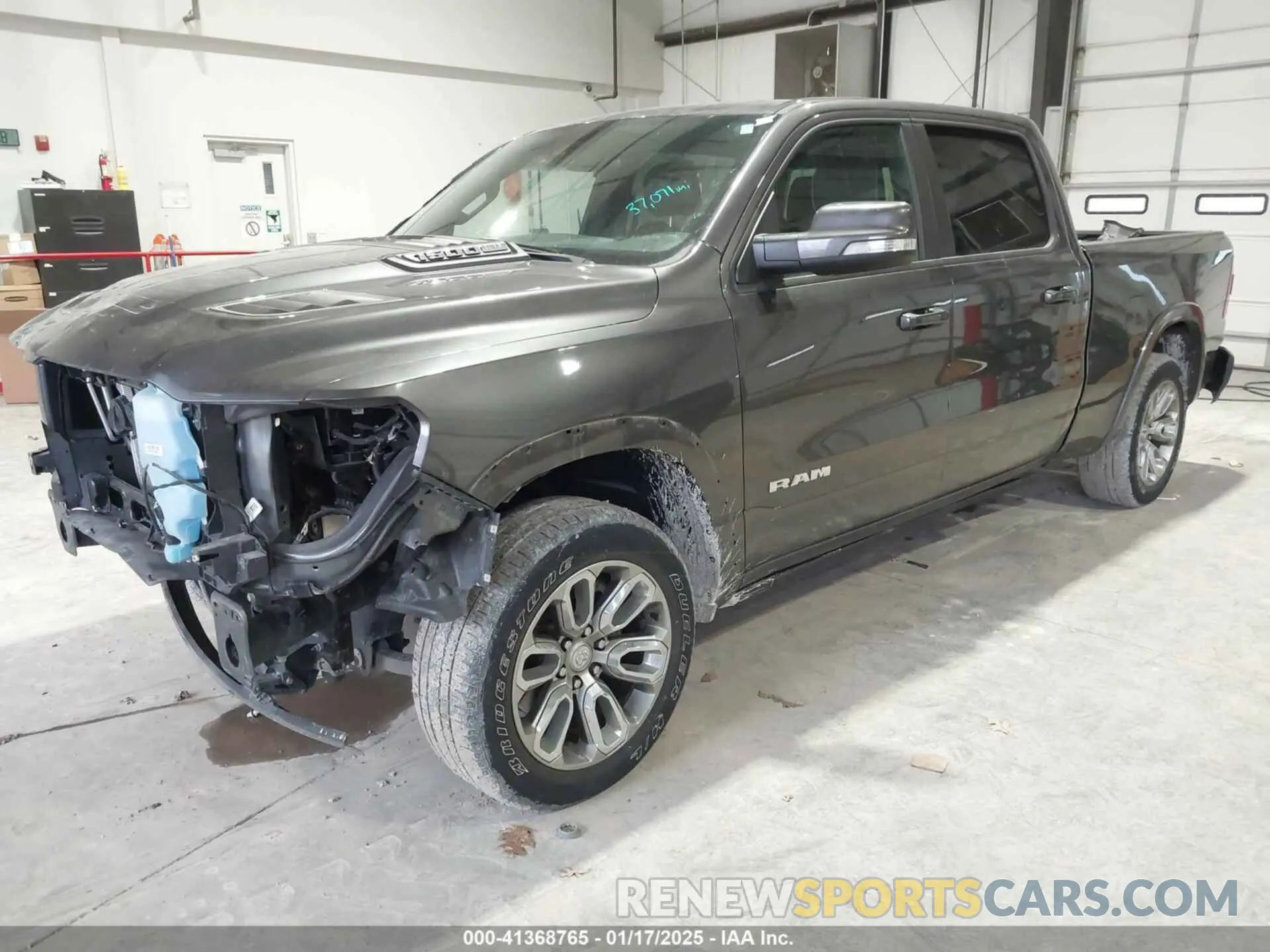 2 Фотография поврежденного автомобиля 1C6SRFRT7MN752356 RAM 1500 2021