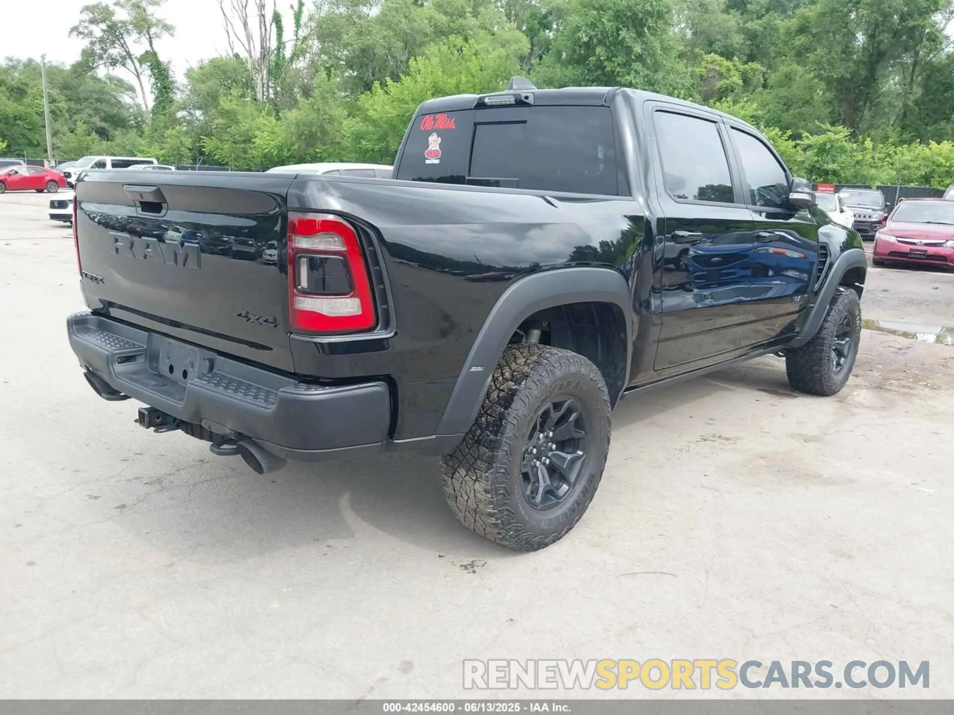 4 Photograph of a damaged car 1C6SRFU92MN685001 RAM 1500 2021