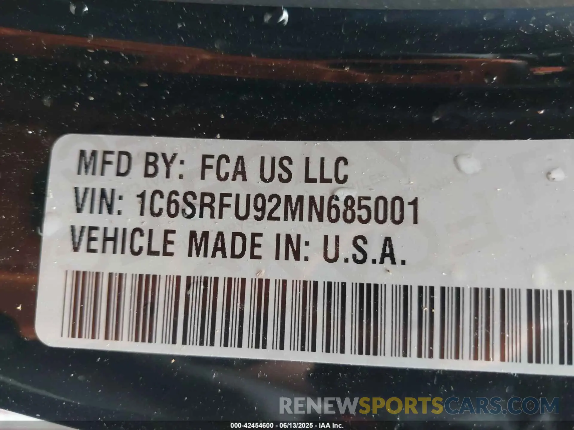 9 Photograph of a damaged car 1C6SRFU92MN685001 RAM 1500 2021