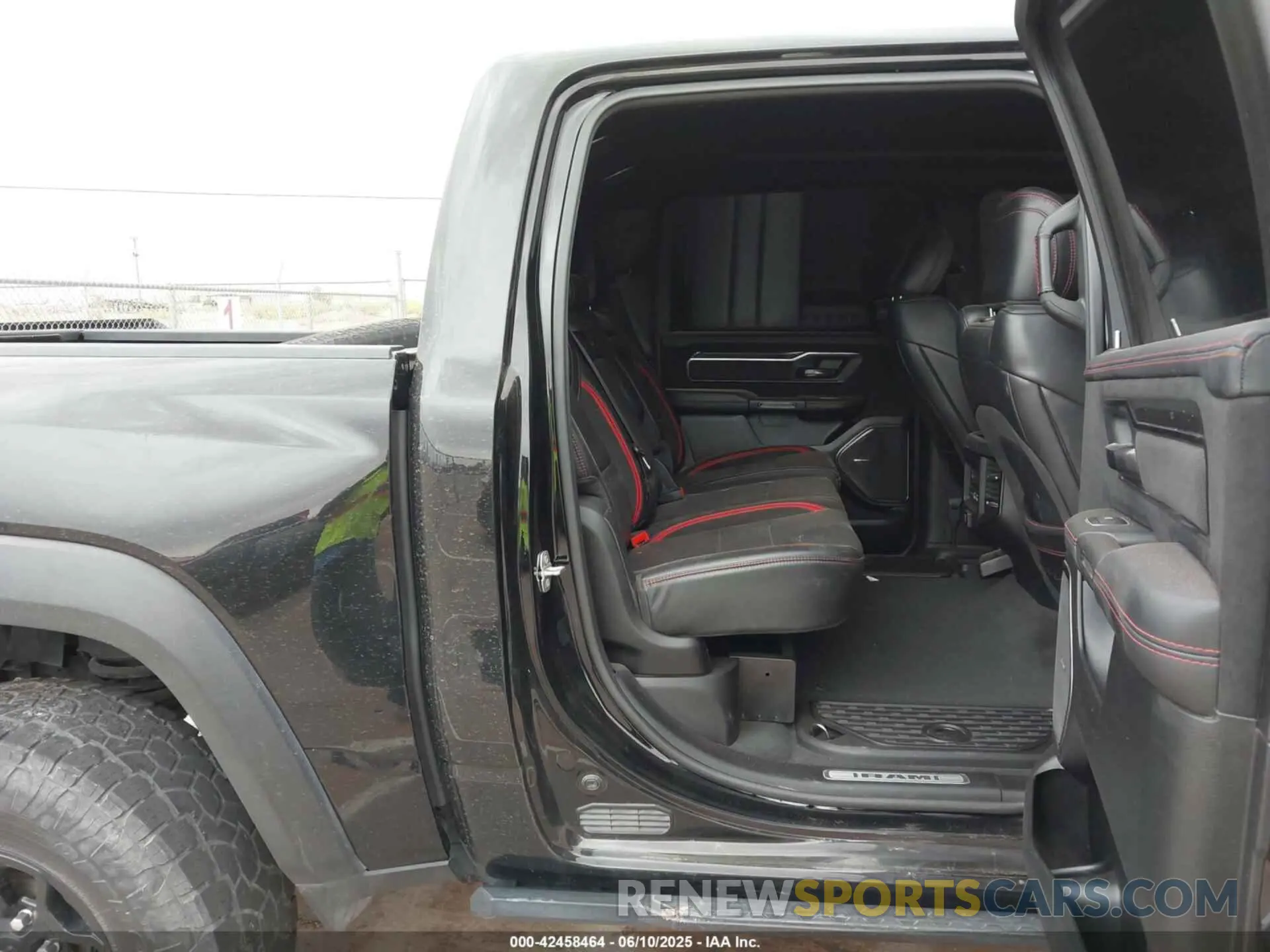 8 Фотография поврежденного автомобиля 1C6SRFU92MN805007 RAM 1500 2021