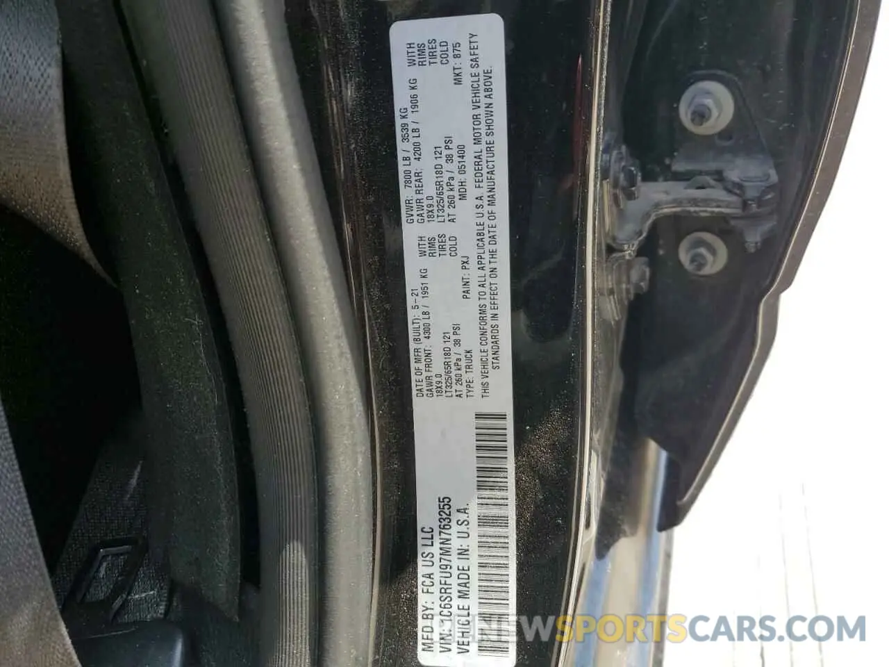 12 Фотография поврежденного автомобиля 1C6SRFU97MN763255 RAM 1500 2021