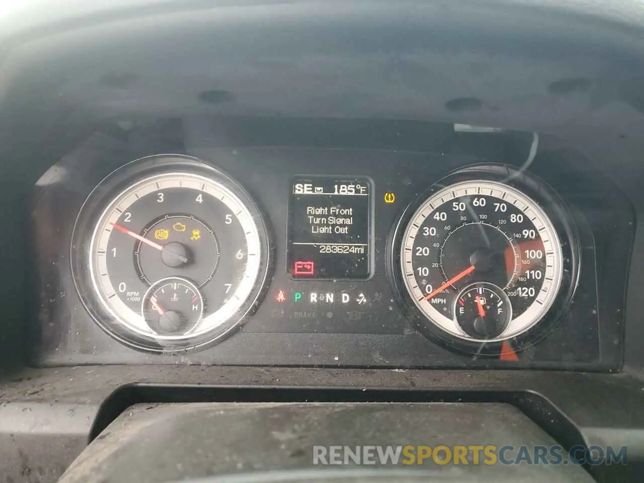 9 Photograph of a damaged car 3C6JR6DT1MG703178 RAM 1500 2021