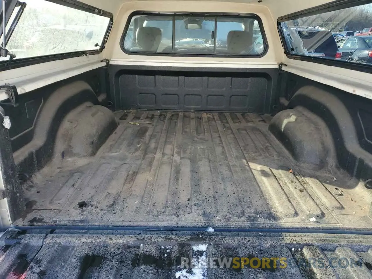 10 Photograph of a damaged car 3C6JR7AG2MG635289 RAM 1500 2021